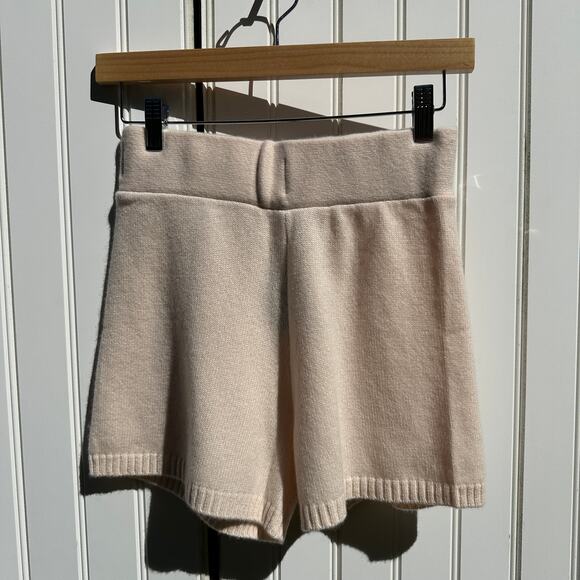 Lisa Yang Winnie Shorts 100% Cashmere Pearl Warm Cream Size 0 Extra Small NWT - Picture 2 of 15